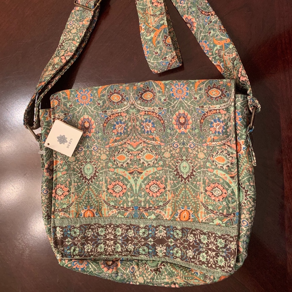 Derin - Shoulder Bag